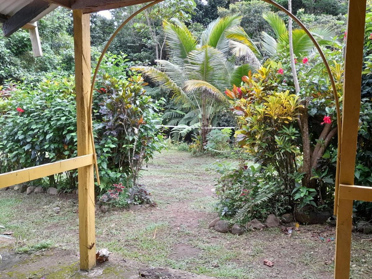 3 Rivers Eco Lodge Rosalie Exterior photo